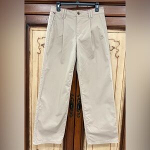 Women’s Tommy Hilfiger Khaki Chinos - Like New!